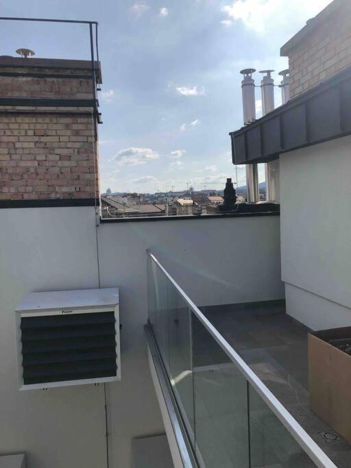 בודפשט Luxury Cozy 2 Bdr Downtown Apt.4 מראה חיצוני תמונה