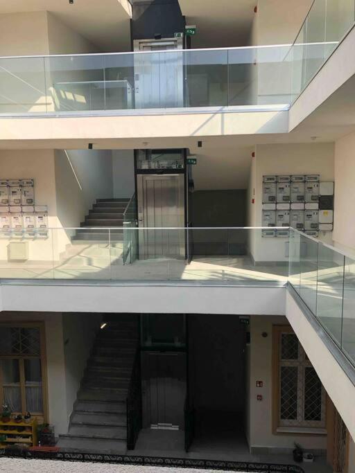 בודפשט Luxury Cozy 2 Bdr Downtown Apt.4 מראה חיצוני תמונה