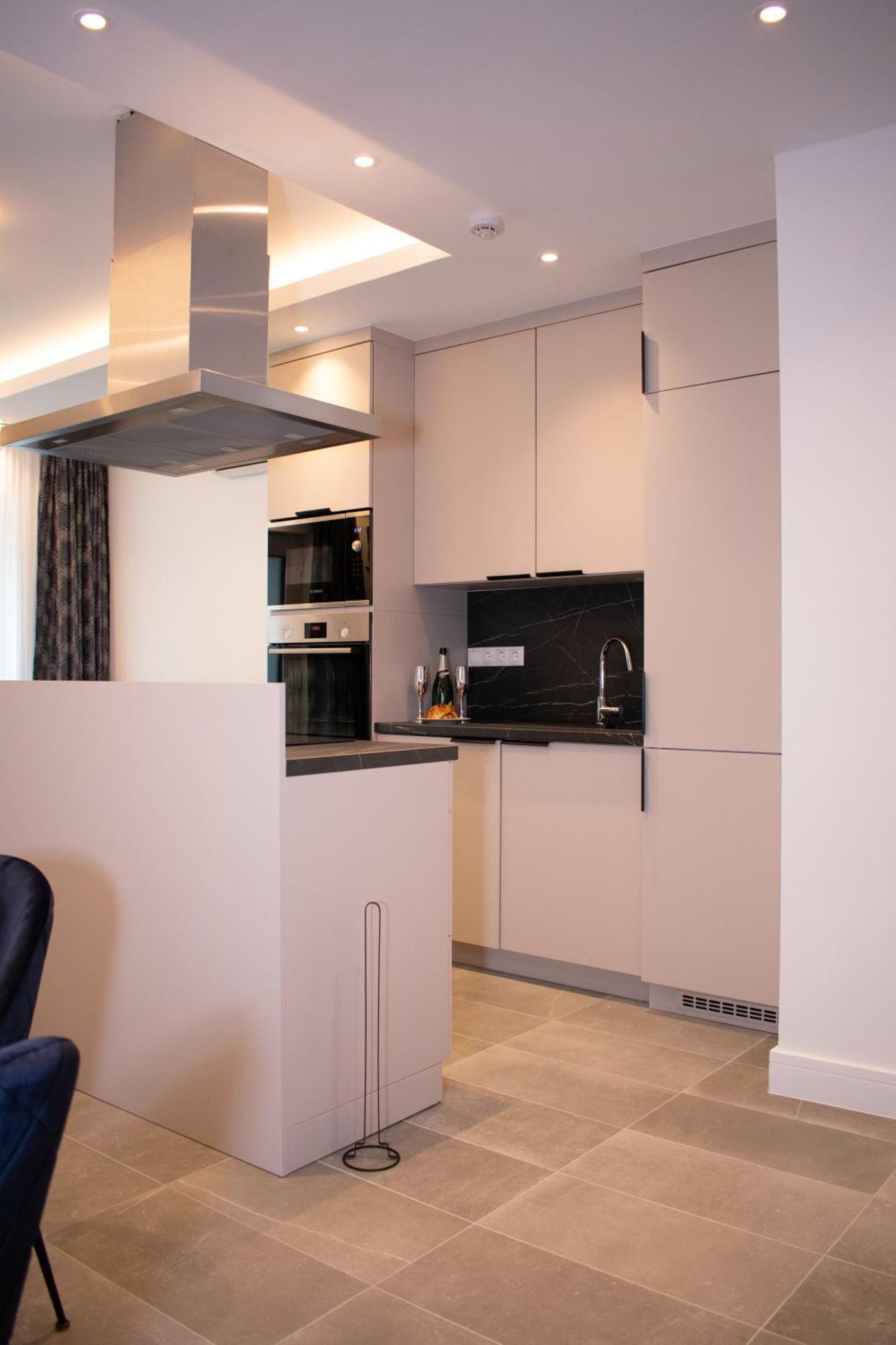 בודפשט Luxury Cozy 2 Bdr Downtown Apt.4 מראה חיצוני תמונה